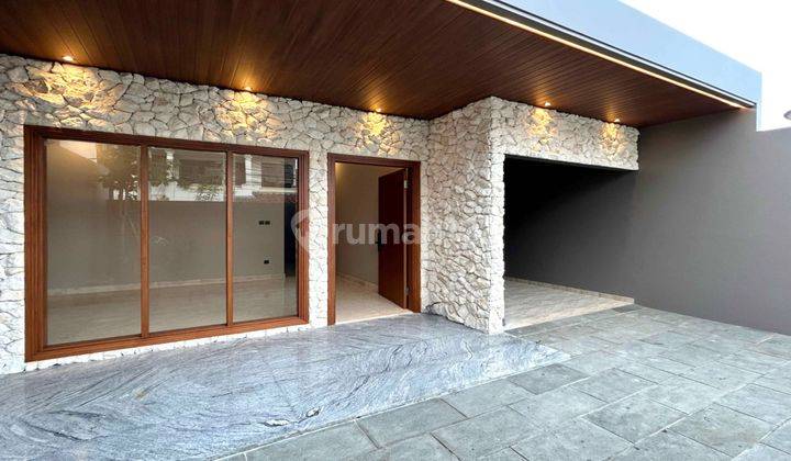 Rumah Bagus Nuansa Villa 1,5 Lt Akses 2 Mobil 2