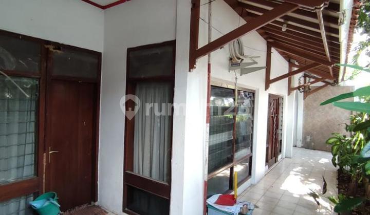 Rumah Siap Huni di Jl Lamandau Lokasi Premium Tenang Dekat Taman, Blok M