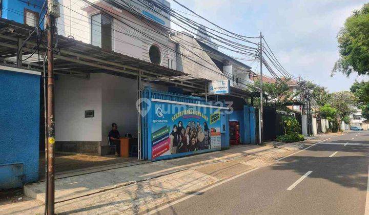 Rumah Nyaman Untuk Tinggal Atau Usaha Jalan Besar Dekat Lrt Tebet Depan Taman  1