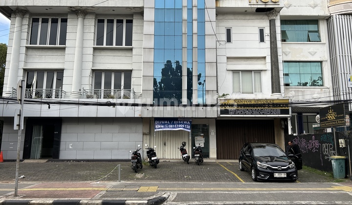 Ruko Ex Bank di Pusat Bisnis Tebet Raya Dekat Mall Kokas Lebar 5 Meter Ruko Ex Bank di Pusat Bisnis Tebet Raya Dekat Mall Kokas Lebar 5 Meter