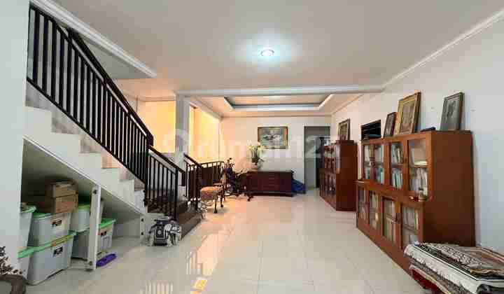 Rumah Siap Huni Dekat Tebet Eco Park Akses Jalan Lebar 3 Mobil 5