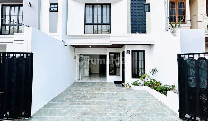 Tebet Rumah Cantik Brand New 3 Lantai+rooftop Dekat Pusat Bisnis 2