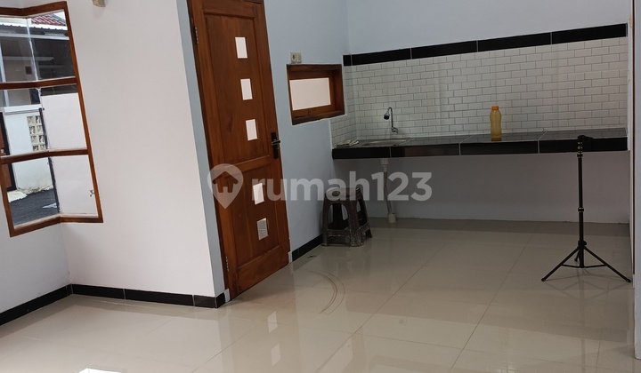 Best Selling Nearest Station Cheapest Around the Edge of the Highway 2