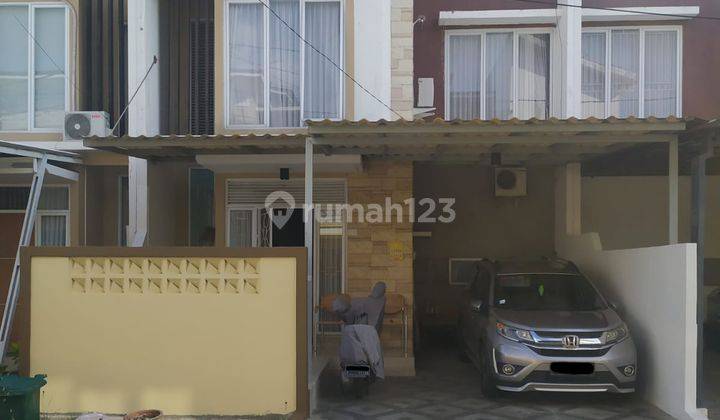 Rumah 2 Lantai Siap Huni Dekat Fasilitas Umum di Galuh Mas Courtyard, Telukjambe Timur, Karawang 1