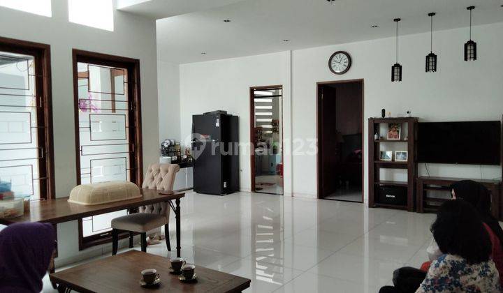 Jual Rumah di Perumahan Setrasari  Bandung 2