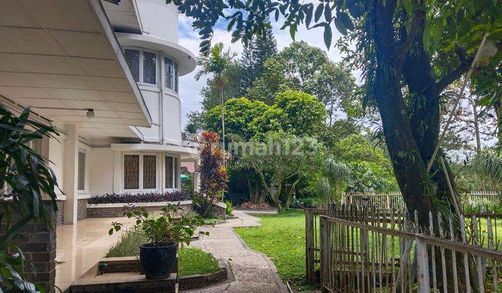 Rumah classic khas bangunan belanda di tengah kota bandung 2