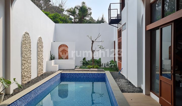 Rumah Mewah Di Gegerkalong, Setiabudi Bandung