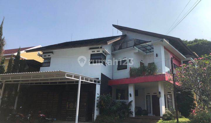 Jual Rumah  di Gegerkalong Bandung, lingnkungan asri dan sejuk 1