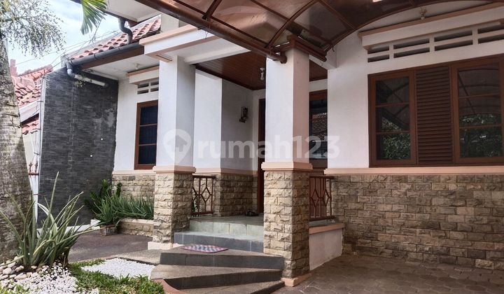 House for Rent in Gegerkalong, North Bandung