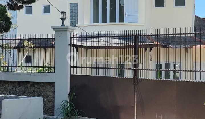 Rumah Di Cipaku Setiabudi Bandung