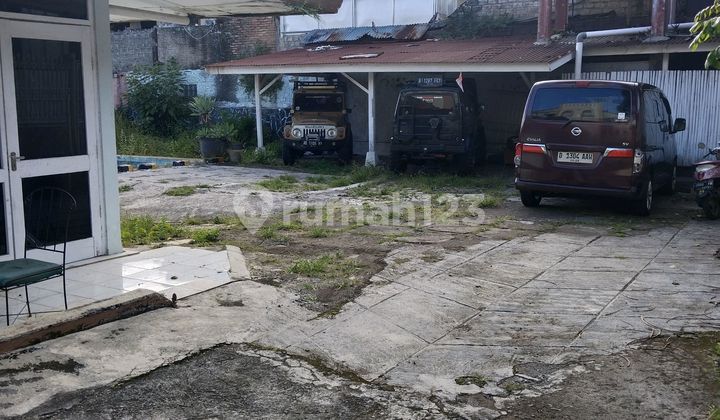 Dikontrakan Rumah Cocok untuk Kantor, Dapur Mbg 2