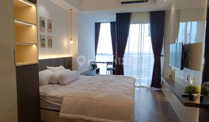 Apartment Scientia Samping Umn 1br Bagus , Furnished 2