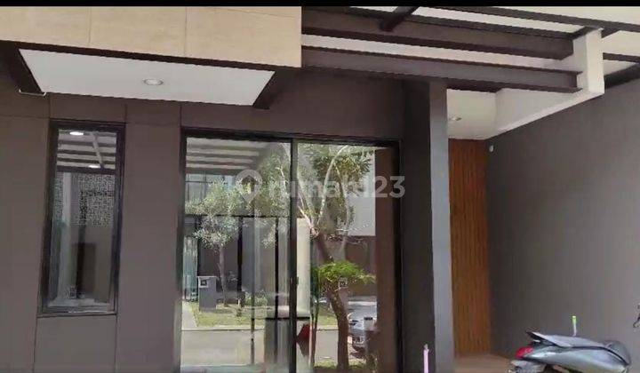 Rumah 2 Lantai Exclusive Konsep Modern Dijual Cepat Murmer 2