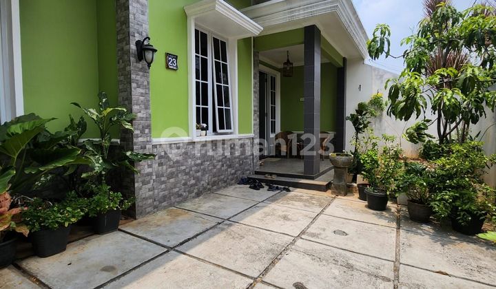 Hook House, DPR Complex, Bintaro, Tangerang 2