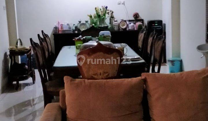 Rumah Dalam Komplek 2 Lantai di Pondok Melati Bekasi 2