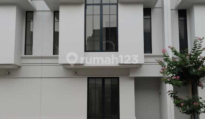 DISEWAKAN Rumah Brand New 2 Lantai di Citra Garden Bintaro