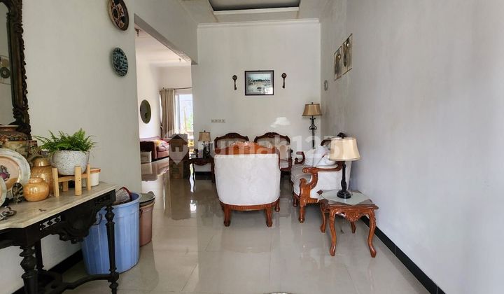 Hook House, DPR Complex, Bintaro, Tangerang 1