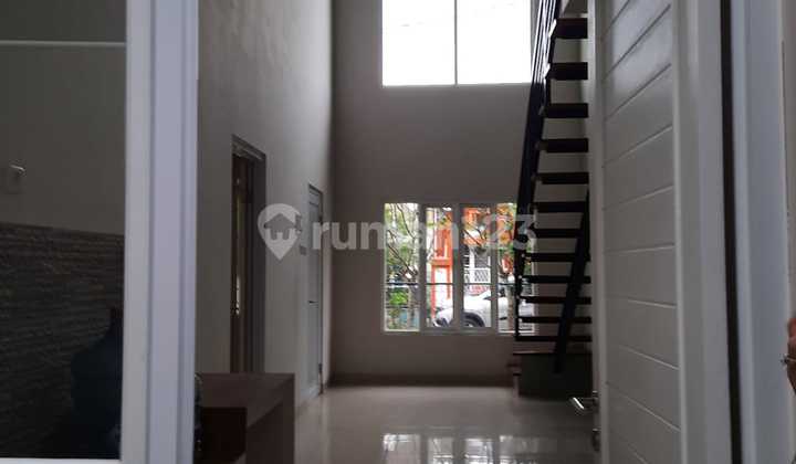 Turun Harga Rumah Baru Cantik Asri di Bintaro Turun Harga Rumah Baru Cantik Asri di Bintaro
