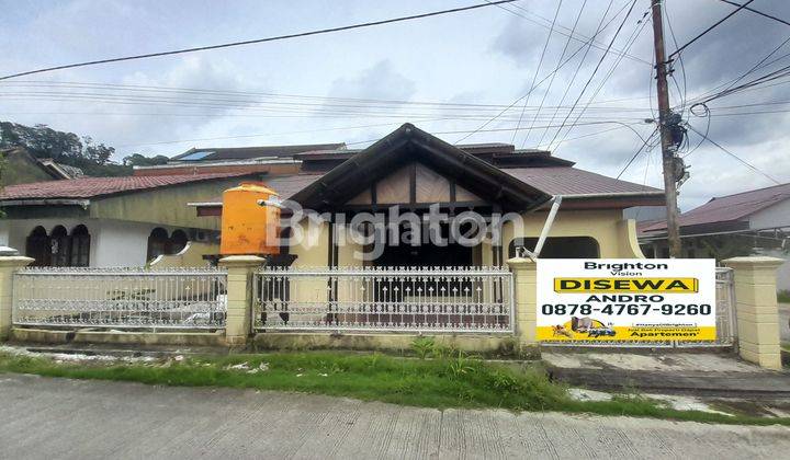 Dijual dan disewakan rumah di Perum Batu putih Suryanata 1