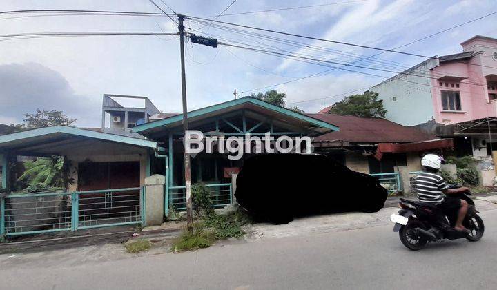 Dijual Rumah dan tanah jalan Danau Jempang  1