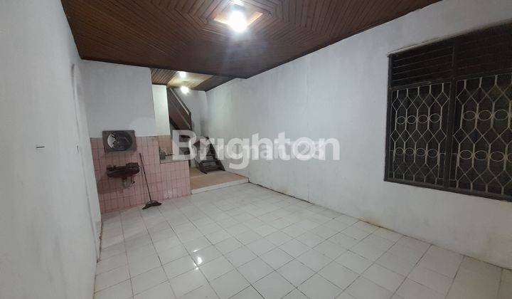 Dijual dan disewakan rumah di Perum Batu putih Suryanata 2