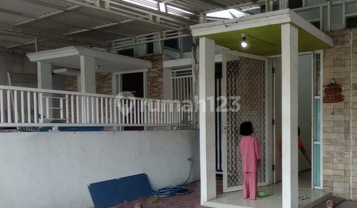 Rumah Murah Bagus Semi Furnished SHM Sidoarjo, Surabaya 2