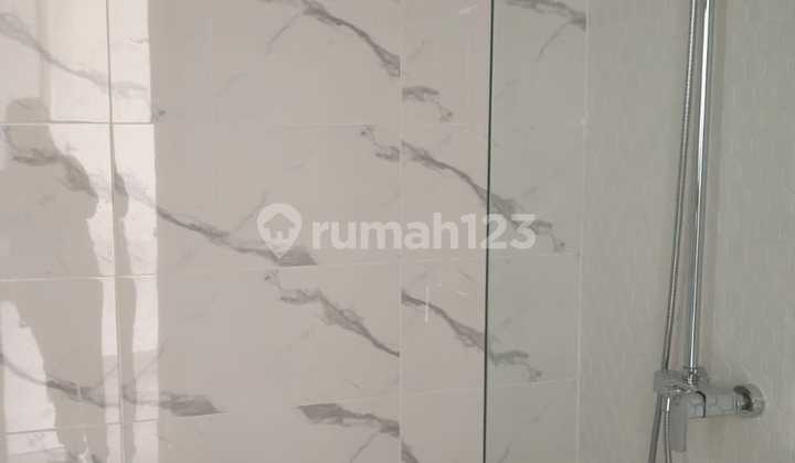 Disewakan Apartemen Surabaya Barat Dekat Pakuwon. 2