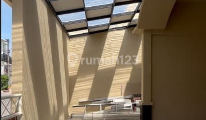 Rumah Terenovasi SHM Sidoarjo, Surabaya Unfurnished 2