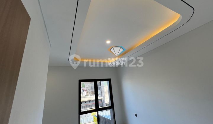 Rumah Surabaya Manukan bagus SHM Statergis 2