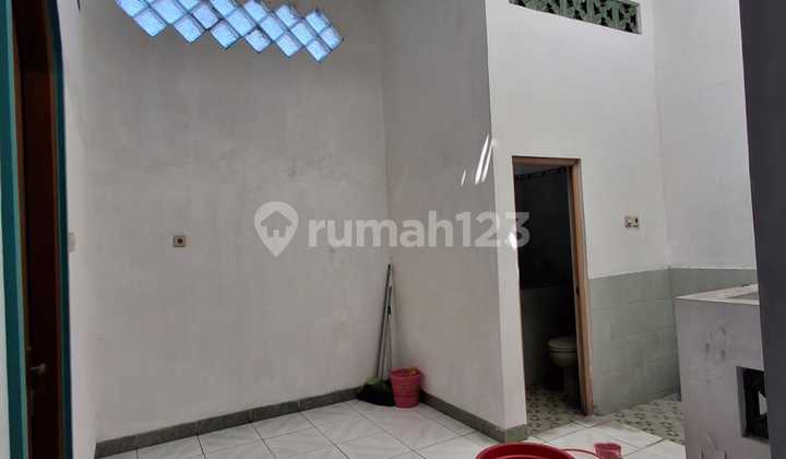 Strategic Surabaya House Bendul Merisi Permai 2