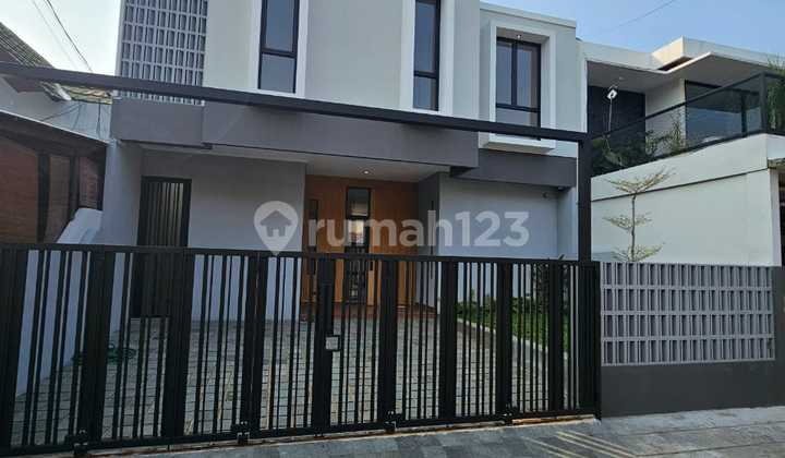 Brand New House Modern Minimalis Dalam Cluster Di Bintaro Sektor 3