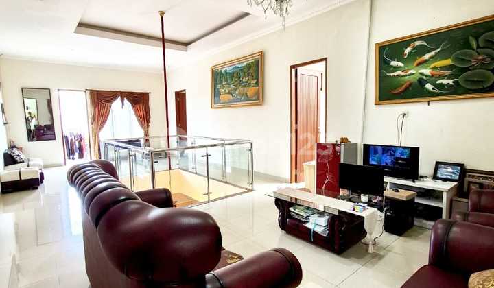 Well-Maintained Good House Ready to Occupy in Kucica Sector 9 Bintaro