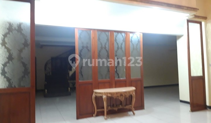 Rumah Besar Bisa Untuk Usaha Di Jakarta Selatan Dm17416  2