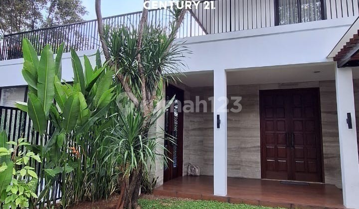 Rumah Tropical Modern Ada Swim Pool di Kemang Jaksel Pu 14728