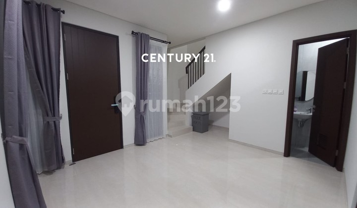 Rumah Brand New di Sektor 7 Bintaro Jaya Gb 17870