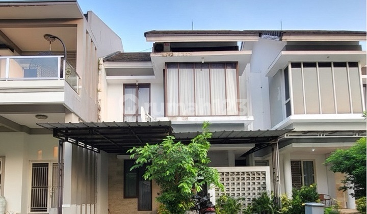 Beautiful Neat Semi Furnished House in Cluster Discovery Sector 9