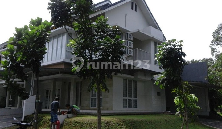 Rumah Cantik Posisi Hoek Dalam Cluster Premium Discovery Bintaro Sektor 9