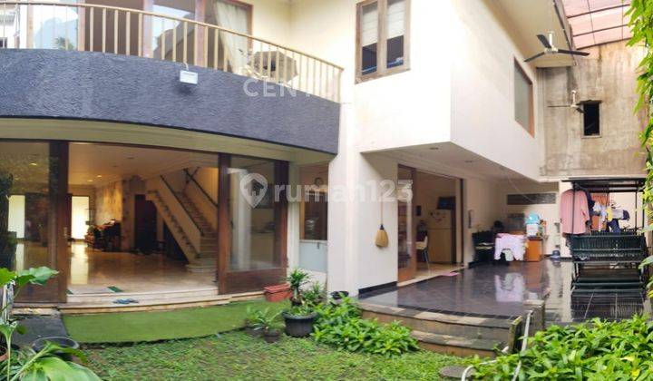 Rumah Mewah Disewakan Ruangan Lebar Di Menteng Bintaro FM15520 1