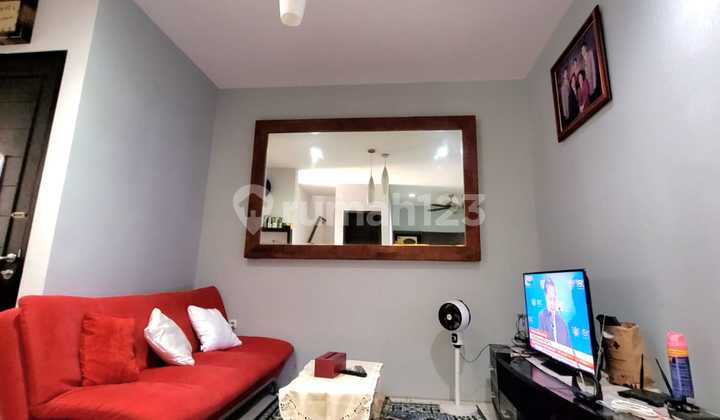 Rumah Cantik Dalam Cluster Strategis Dekat Pasar dan Akses Tol di Area Bintaro Rumah Cantik Dalam Cluster Strategis Dekat Pasar dan Akses Tol di Area Bintaro