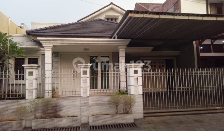 2-Story Ready-to-Occupy House in Sector 1 Bintaro Jaya, South Jakarta