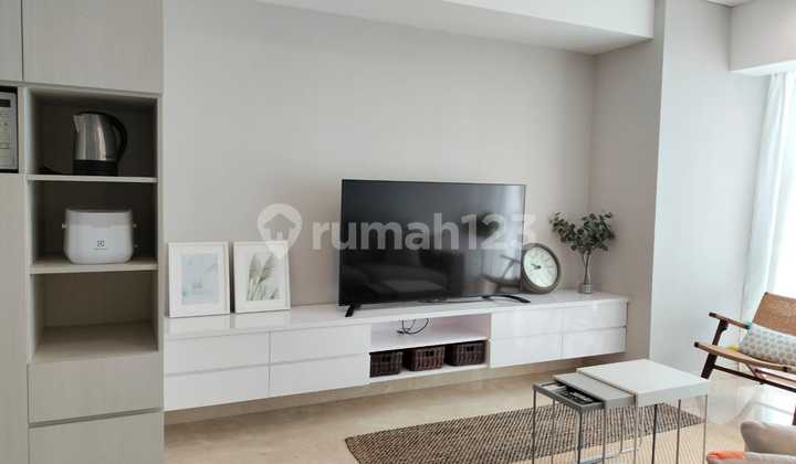 For Sale 2BR Setiabudi Sky Garden, Luxurious Furnished 2