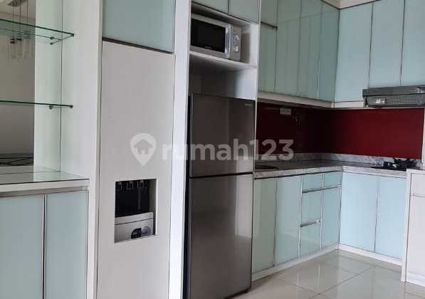 For Rent: Thamrin Residences 2 BR Apartment in Central Jakarta, Minimum 3-Month Lease