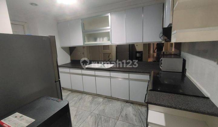 Disewakan 3 Bedroom Apartemen Pavilion Fully Furnished Cozy 2