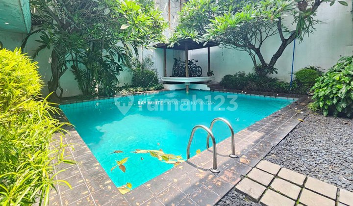 Dijual Rumah Layak Huni Di Pondok Indah Lokasi Bagus ,SHM