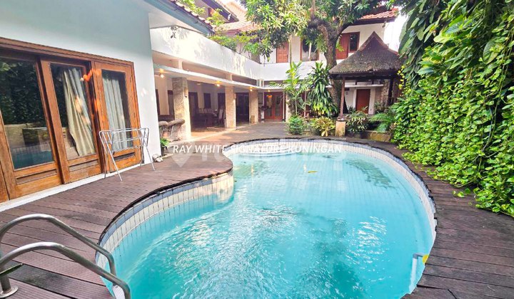 Dijual Rumah Mewah 2 Kavling Dikawasan Prime Sisingamangaraja 