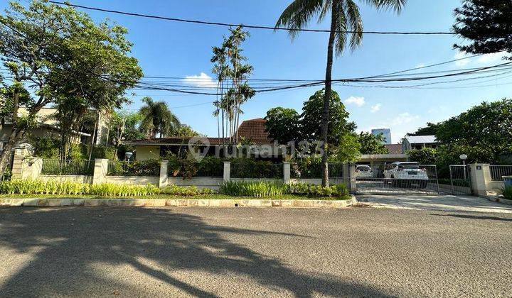 Rumah Lama Dekat Perkantoran Kuningan, Jakarta Selatan 1