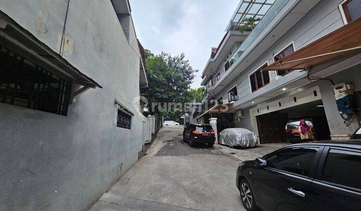 Dijual Rumah Cocok Untuk Usaha di Jl Wijaya 1 Kebayoran Baru 1