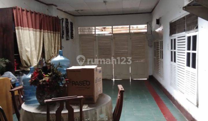 Rumah Lama 2 Lantai Senopati Kebayoran Baru 2