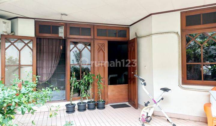 Rumah Bagus 2 Lantai Jalan Lebar Dekat MRT Lebak Bulus 2