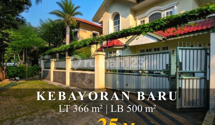 Two-story house with 4 bedrooms near SCBD Senopati